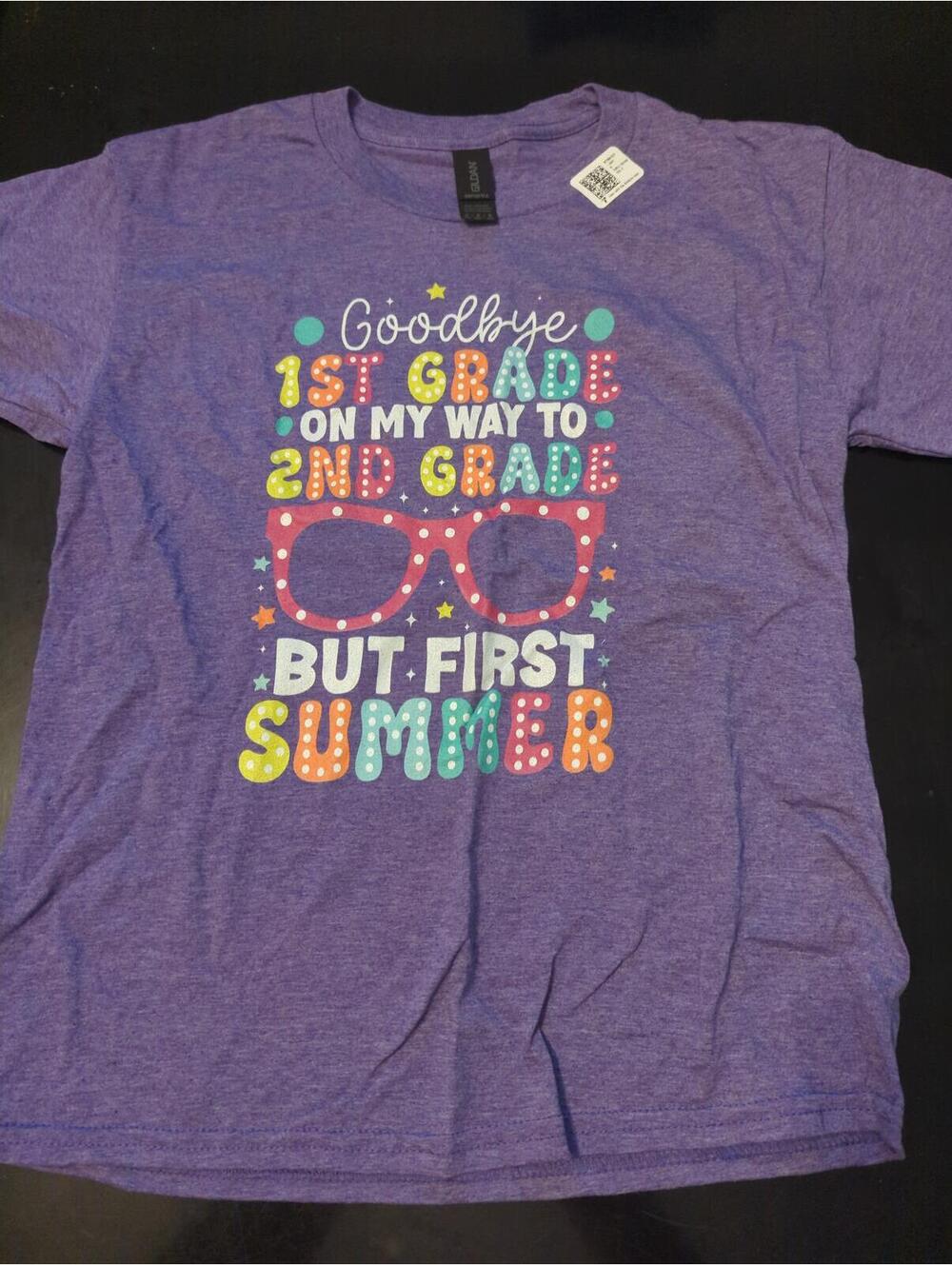 Gildan Softstyle Purple Graphic T-Shirt Youth Medium